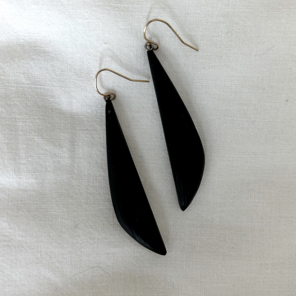 Alexis Bittar angled drop earrings (dark navy)
